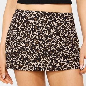 Fabletics Pureluxe Leopard Mini Tennis Skirt with built-in shorts - XS - NEW